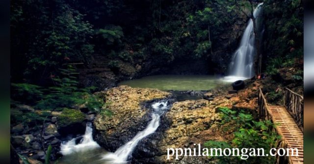 Keindahan Curug Ngelay yang Memukau