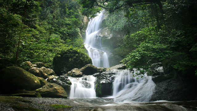 Air Terjun Lubuk Hitam: Surga Tersembunyi di Jantung Sumatera Barat